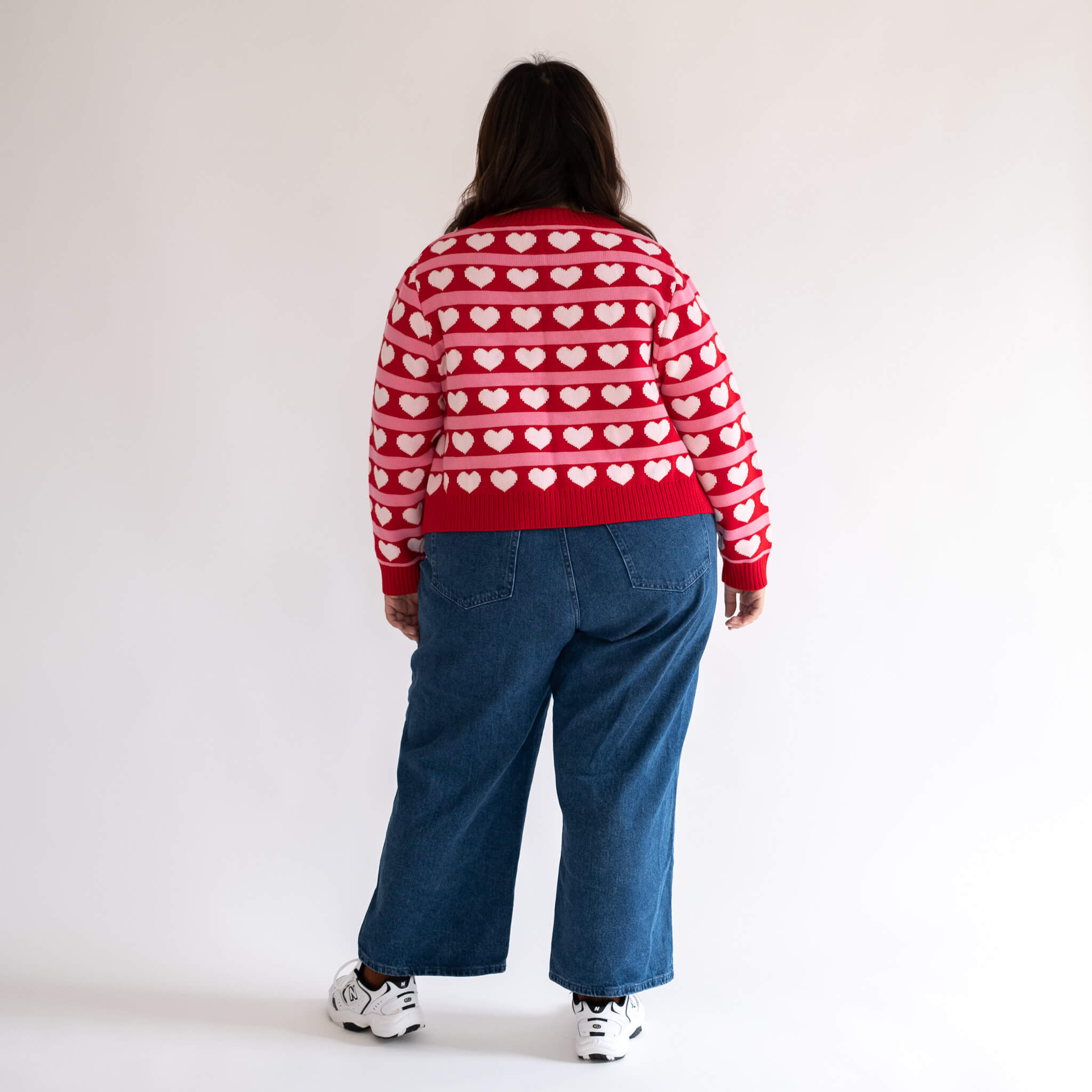 Super Sweater - Thousand Hearts